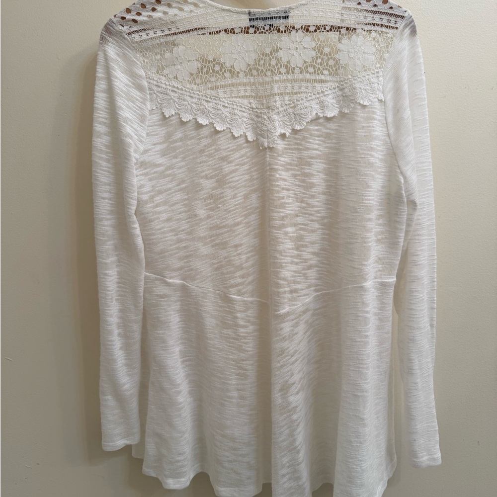 White Lacey Cardigan - Picture 5 of 9